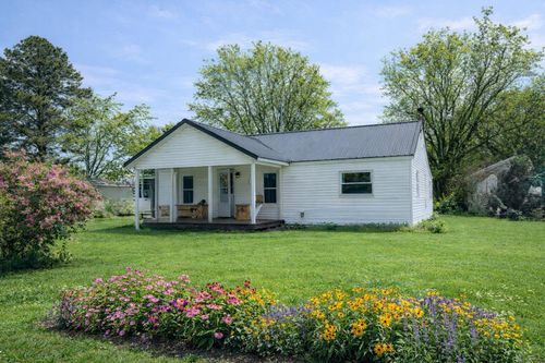 1210 N Darrell St, Mountain Grove, MO, 65711-1107 | Card Image