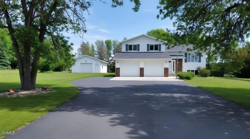6707 Sonora Way, Bismarck, ND, 58503 | Card Image