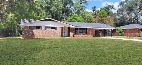108 Tennyson Cv, Picayune, MS, 39466-7644 | Card Image
