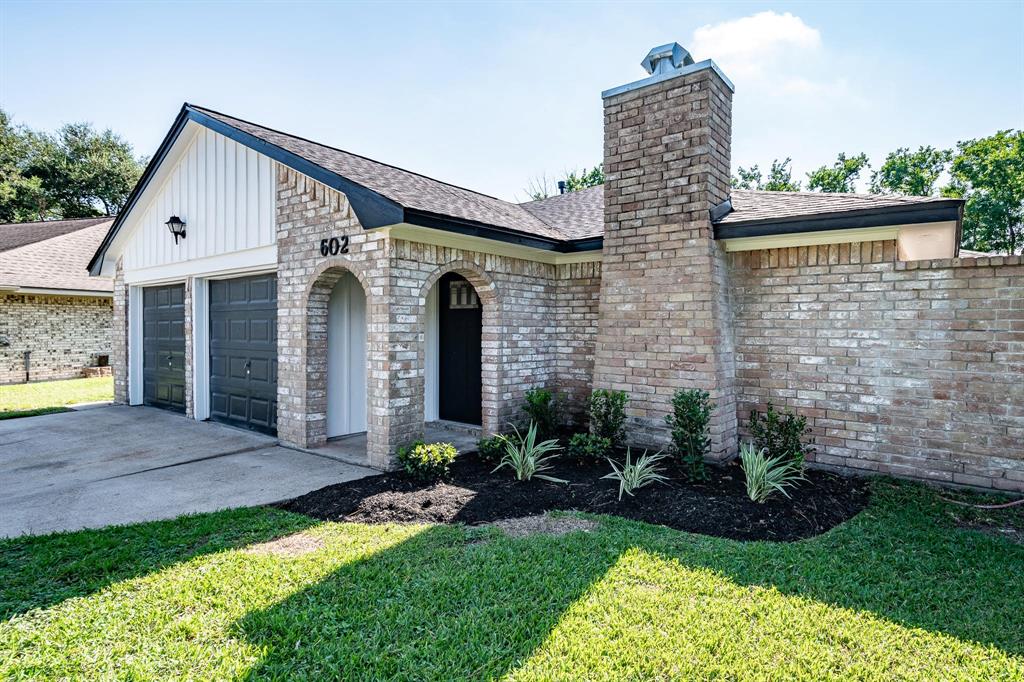 Temperance Ln, Deer Park, TX 77536