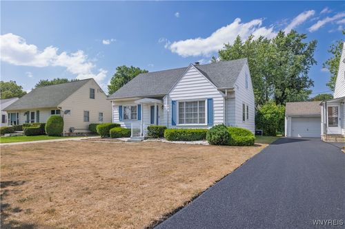 172 Lorfield Dr, Amherst, NY, 14226-4915 | Card Image