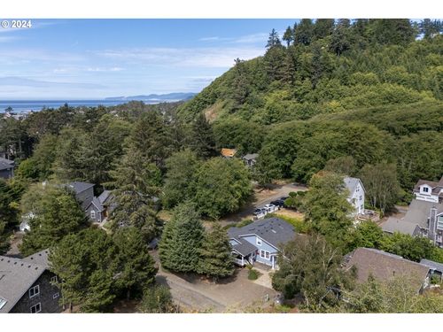 49755 Proposal Rock Loop, Neskowin, OR, 97149 | Card Image