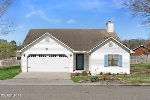 7757 Applecross Rd, Corryton, TN, 37721-2936 | Card Image