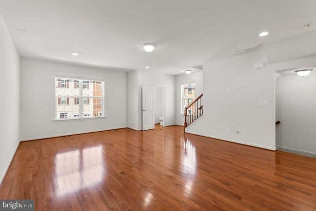 7769 Dagny Way, Townhouse with 4 bedrooms, 4 bathrooms and null parking in ELKRIDGE MD | Image 17