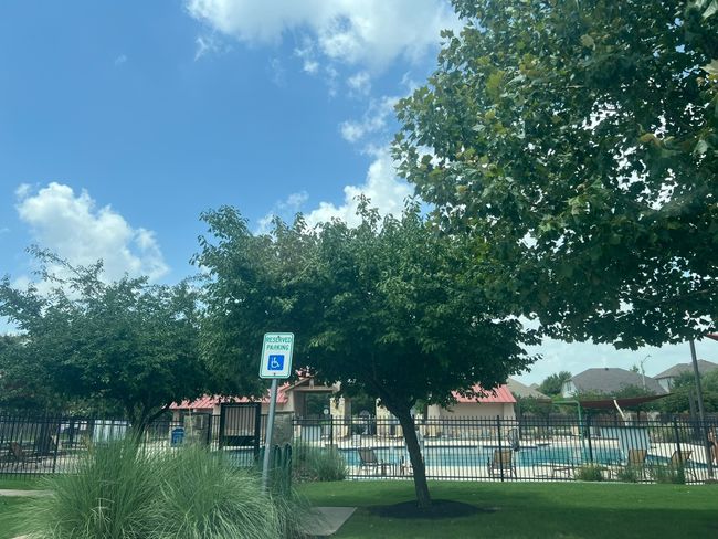 330 Grand Junction Trl, House other with 3 bedrooms, 2 bathrooms and null parking in Georgetown TX | Image 31