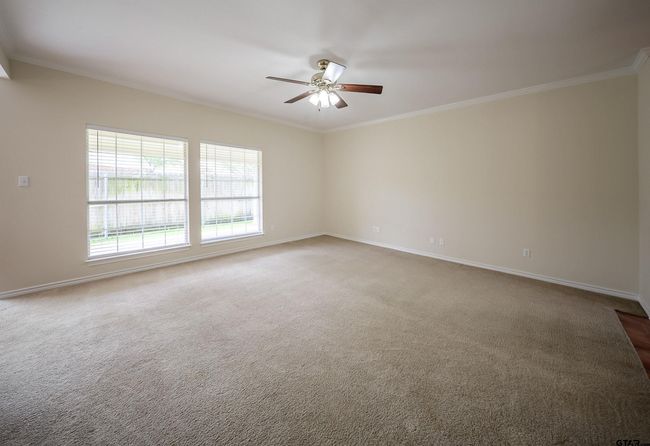 APT-602 - 5401 Hollytree Dr, Condo with 3 bedrooms, 2 bathrooms and null parking in Tyler TX | Image 6