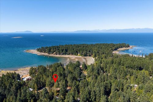 260 Malaspina Dr, Gabriola Island, BC, V0R1X1 | Card Image