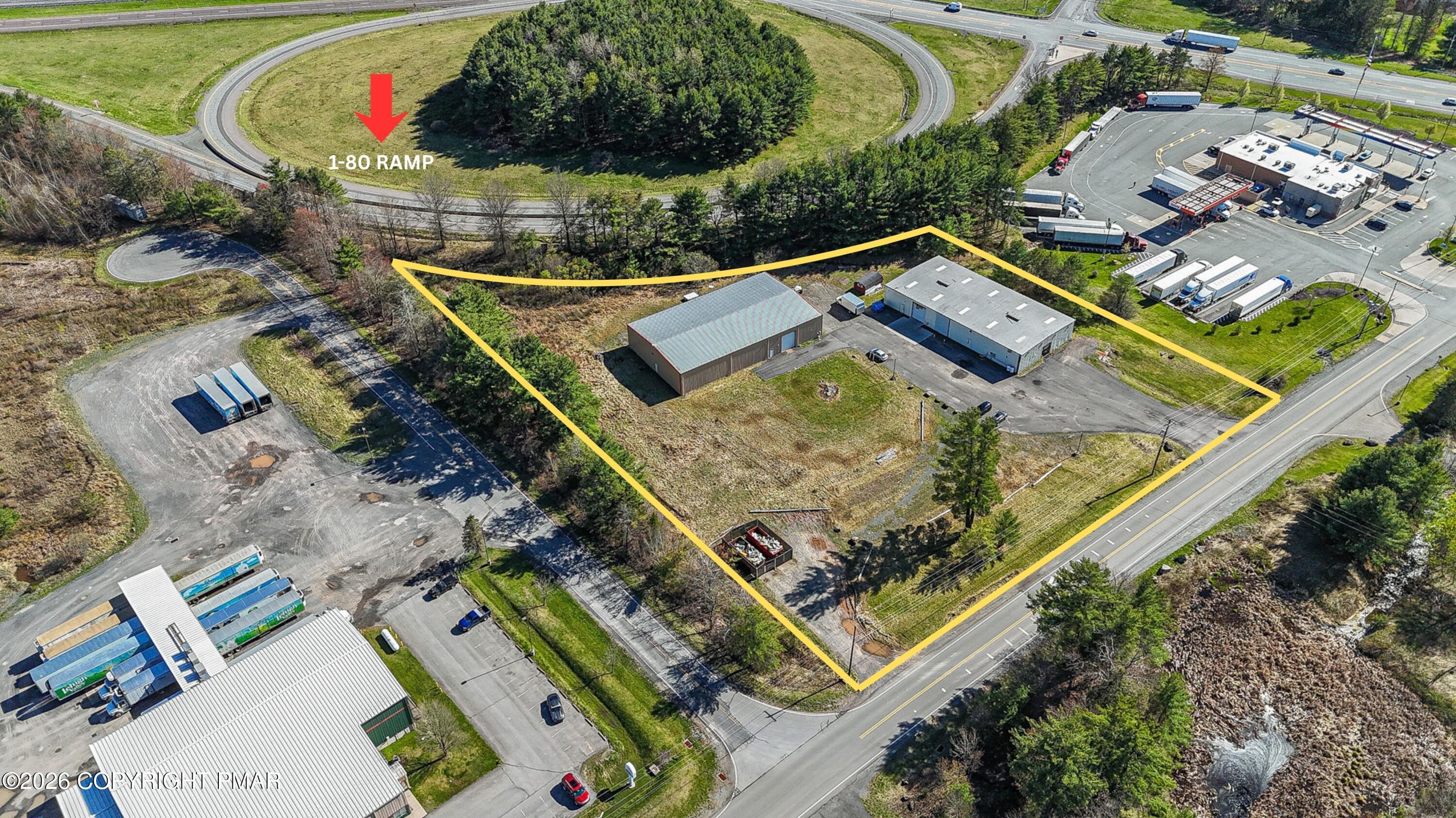 132 Commercial Blvd, Blakeslee, PA