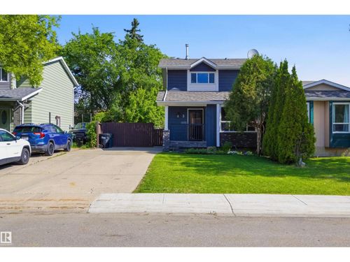 3 Woodbine Crt, Sherwood Park, AB, T8A4B1 | Card Image