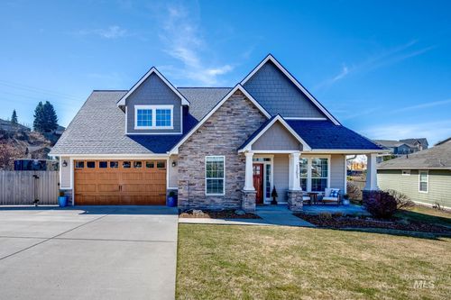 1251 Wiltshire Dr, Moscow, ID, 83843-5046 | Card Image