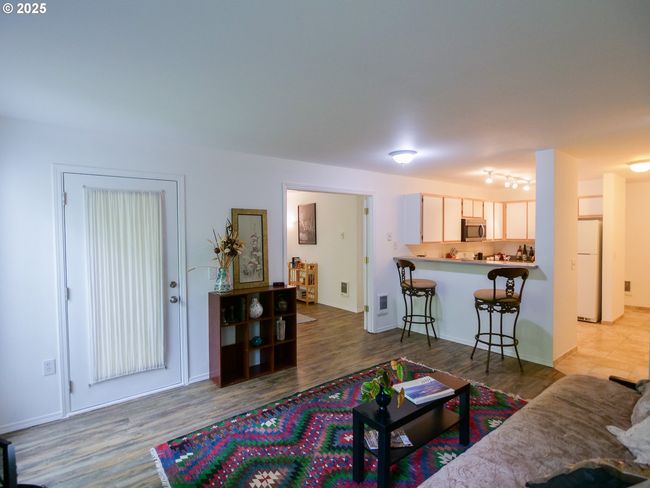 B - 5130 Sw Multnomah Blvd, Condo with 2 bedrooms, 2 bathrooms and null parking in Portland OR | Image 15