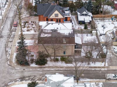 115 Rosemount Ave, House other with 3 bedrooms, 3 bathrooms and 3 parking in York ON | Image 3