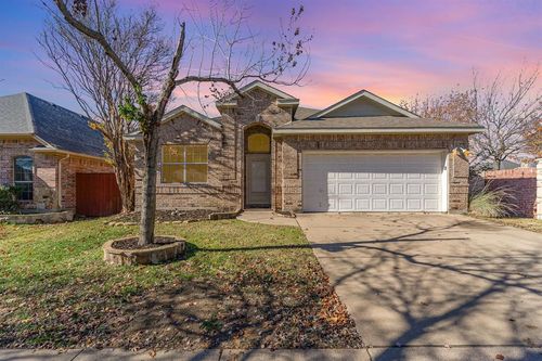 206 Sandpoint Drive, Mansfield, TX, 76063 | Card Image