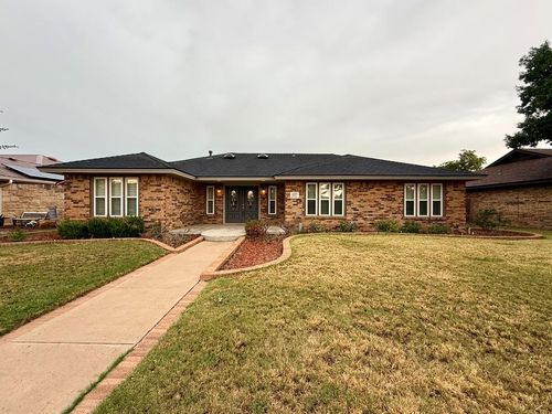 4207 Merrill Dr, Midland, TX, 79707-4412 | Card Image