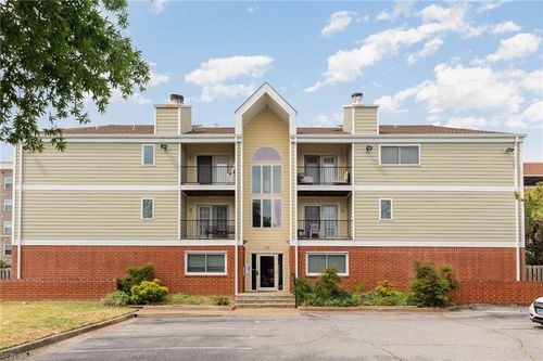 340-315 24th St, Virginia Beach, VA, 23451-3263 | Card Image