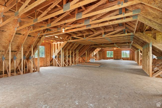 Unfinished Loft in shop | Image 71