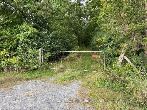 . Bridge St W, Napanee, ON, K7R | Card Image