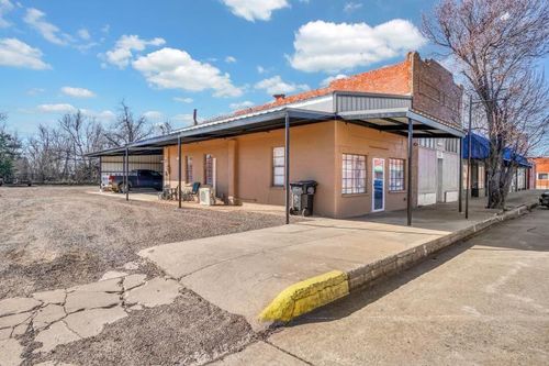 117 E Main St, Tipton, OK, 73570 | Card Image