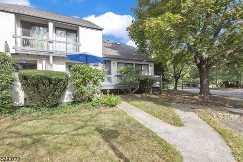 227 Arrowood Way, Basking Ridge, NJ, 07920-3175 | Card Image