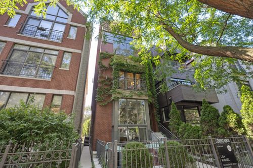 2-906 N Hermitage Ave, Chicago, IL, 60622-5002 | Card Image
