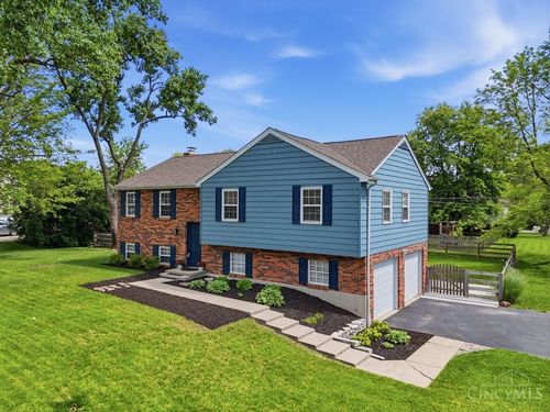 211 Washington Way, Mason, OH, 45040-2141 | Card Image