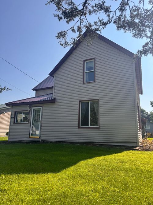 320 4th Ave Sw, Long Prairie, MN, 56347 | Card Image