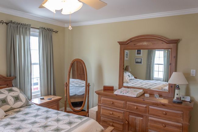 309 S Euclid St, House other with 2 bedrooms, 2 bathrooms and 6 parking in Colfax IL | Image 35