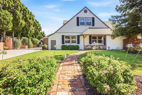 808 E Lemon Ave, Glendora, CA, 91741-3654 | Card Image