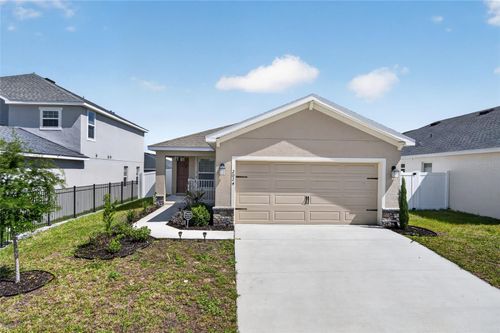 2024 Noble Drive, DAVENPORT, FL, 33837 | Card Image