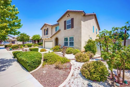 341 Pomegranate St, San Jacinto, CA, 92582-2761 | Card Image