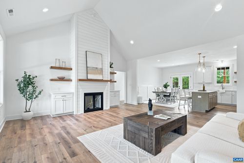 12930 Constitution Rte S, Scottsville, VA, 24590 | Card Image