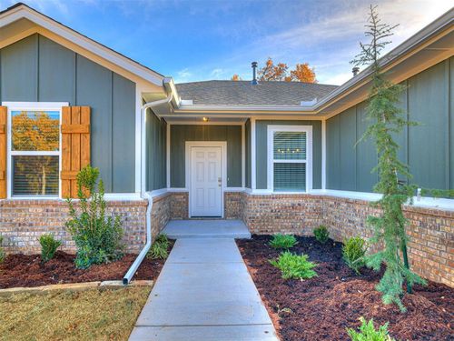 884 Stella Trl, Guthrie, OK, 73044-4065 | Card Image
