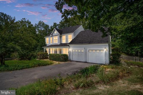 6 Amber Ct, FREDERICKSBURG, VA, 22406-6266 | Card Image