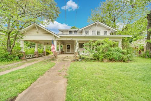 920 E Franklin St, Hillsboro, TX, 76645-2223 | Card Image