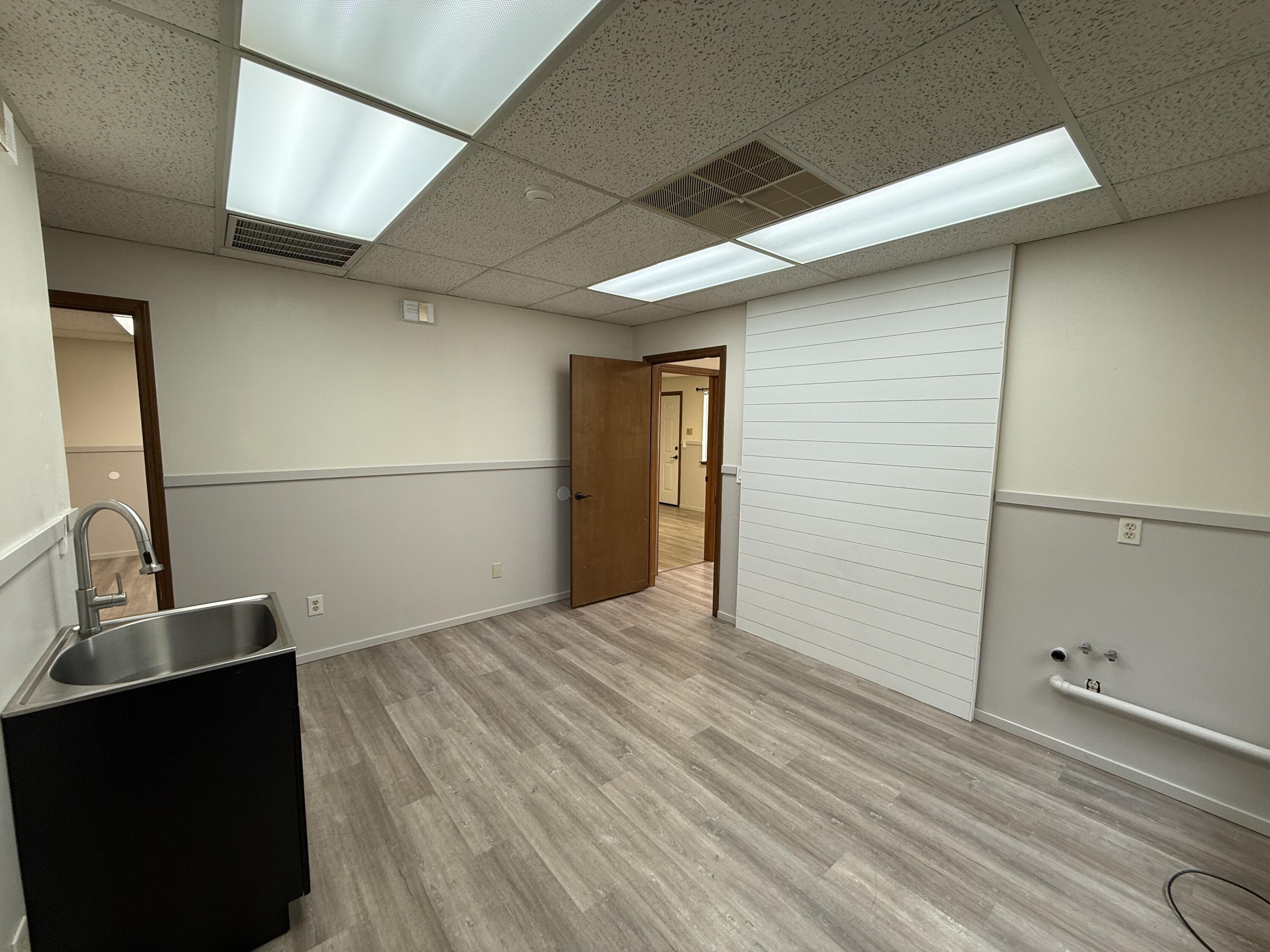 Commercial Lease in Redding 5