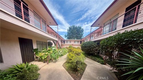1001 French St, Santa Ana, CA, 92701-3785 | Card Image
