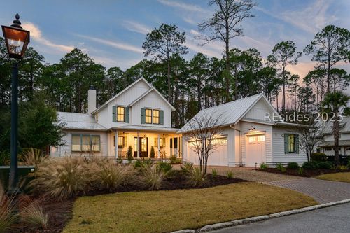 74 Hunting Lodge Rd, Bluffton, SC, 29910-8396 | Card Image