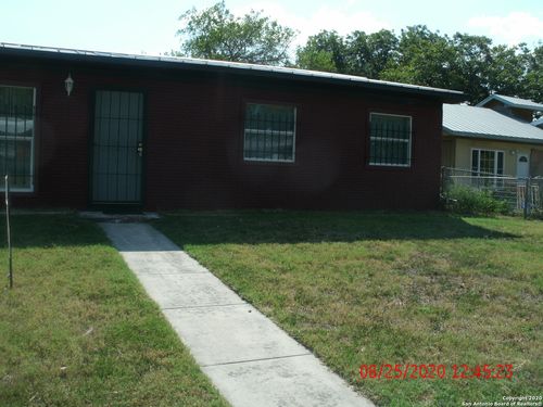 9526 Rhoda Ave, San Antonio, TX, 78224-2543 | Card Image