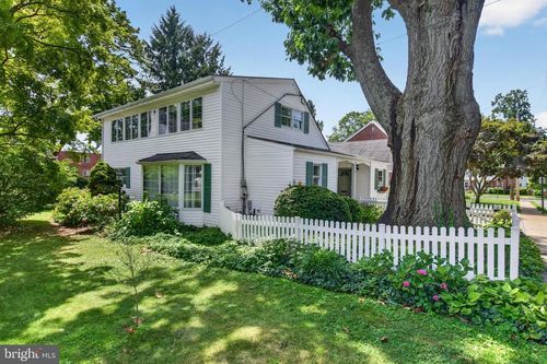 107 Summit Rd, Media, PA, 19063-1401 | Card Image