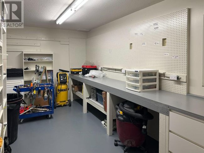 611 Gertrude St, House other with 3 bedrooms, 2 bathrooms and 4 parking in Midway BC | Image 27
