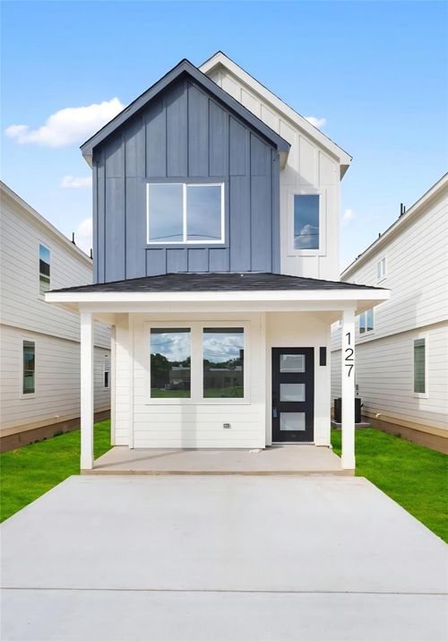 127 S Virginia Street, La Porte, TX, 77571 | Card Image