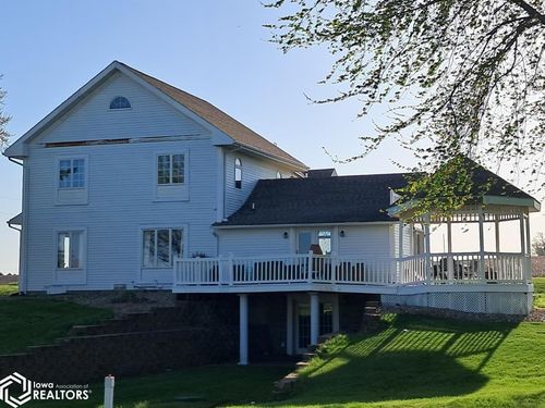 1798 190th St, Creston, IA, 50801-8155 | Card Image