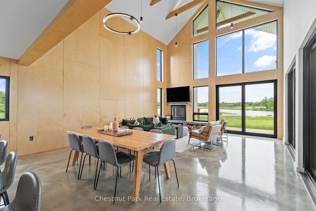 1594 Doe Lake Rd, House other with 4 bedrooms, 2 bathrooms and 2 parking in Gravenhurst ON | Image 8