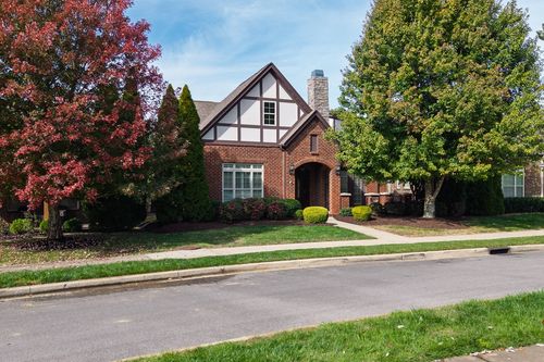1698 Noah Ln, Gallatin, TN, 37066-7580 | Card Image