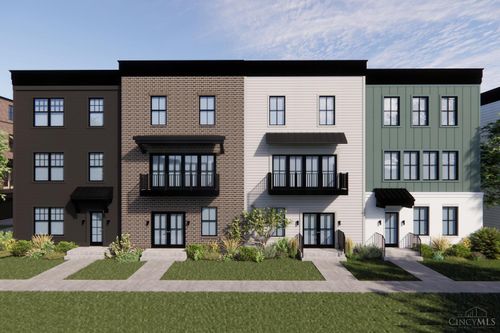 4236 Parkview Dr, Blue Ash, OH, 45242-5595 | Card Image