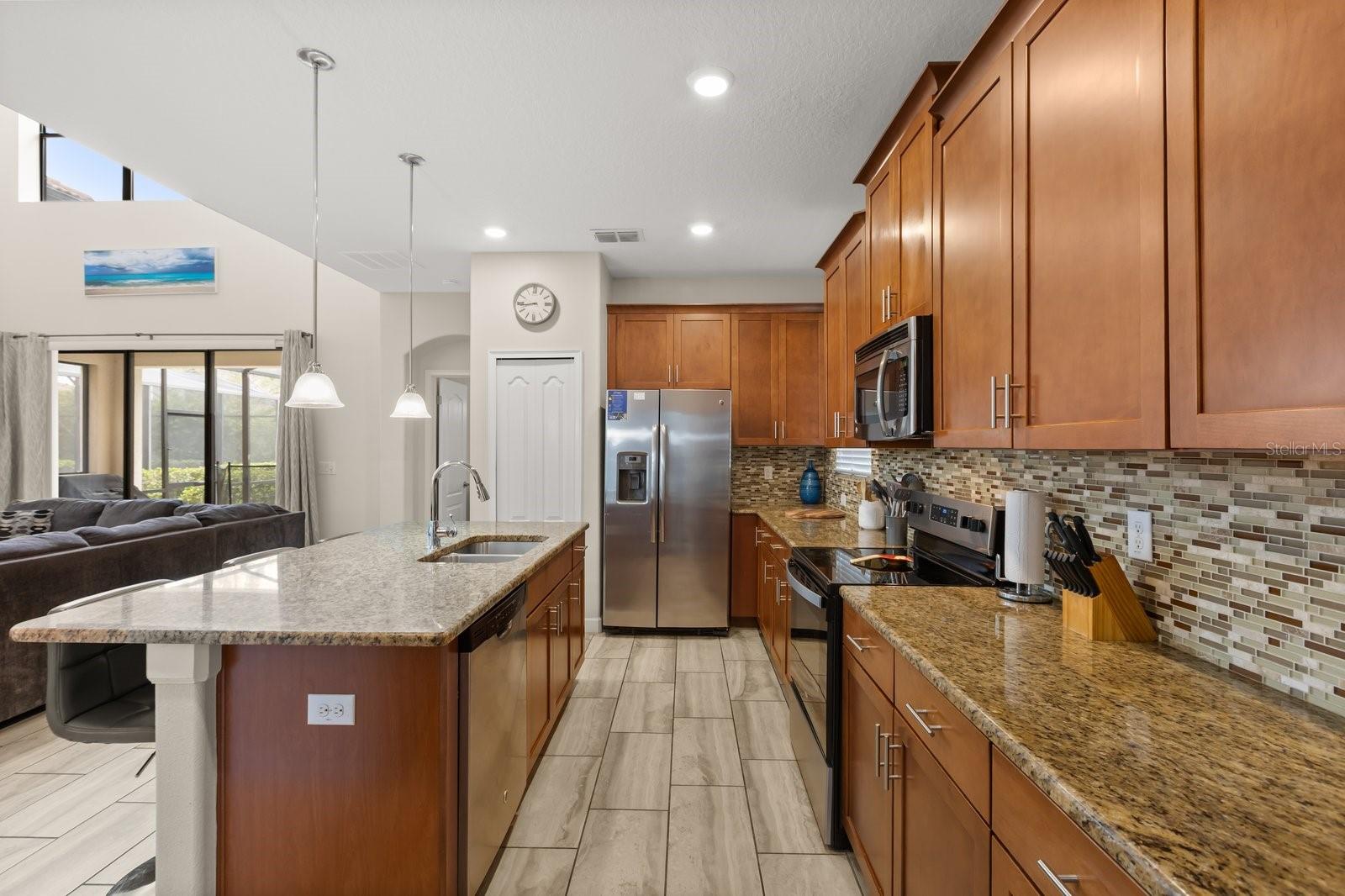 Residential in DAVENPORT 5