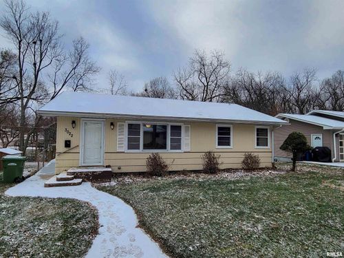 3022 Tower Road, Clinton, IA, 52732 | Card Image