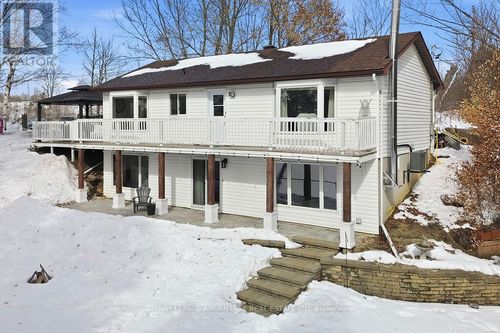 125 Pike Lake Route 11, Perth, ON, K7H3C5 | Card Image