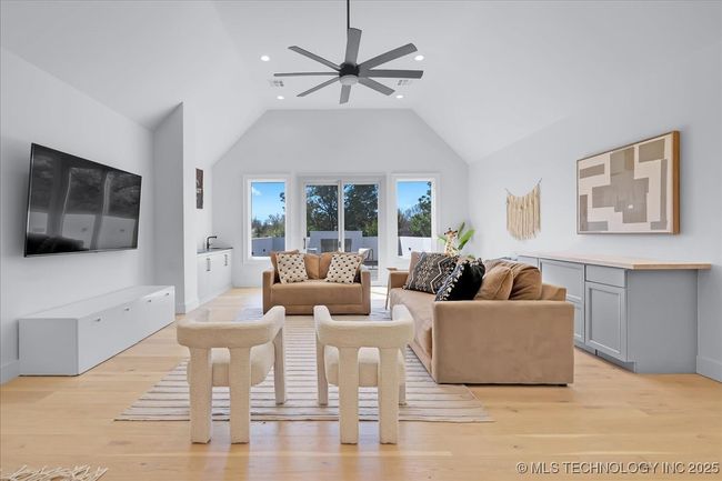 605 E Florence St, House other with 5 bedrooms, 5 bathrooms and null parking in Broken Arrow OK | Image 64