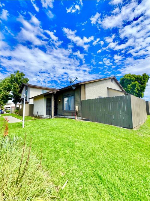 4587 Gold Rush Ct, Montclair, CA, 91763-4347 | Card Image